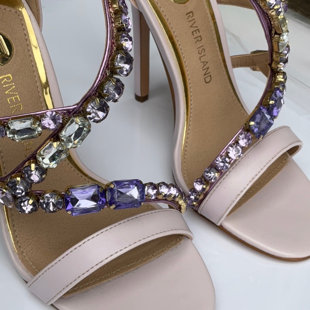 NWT River Island Jewel Heels